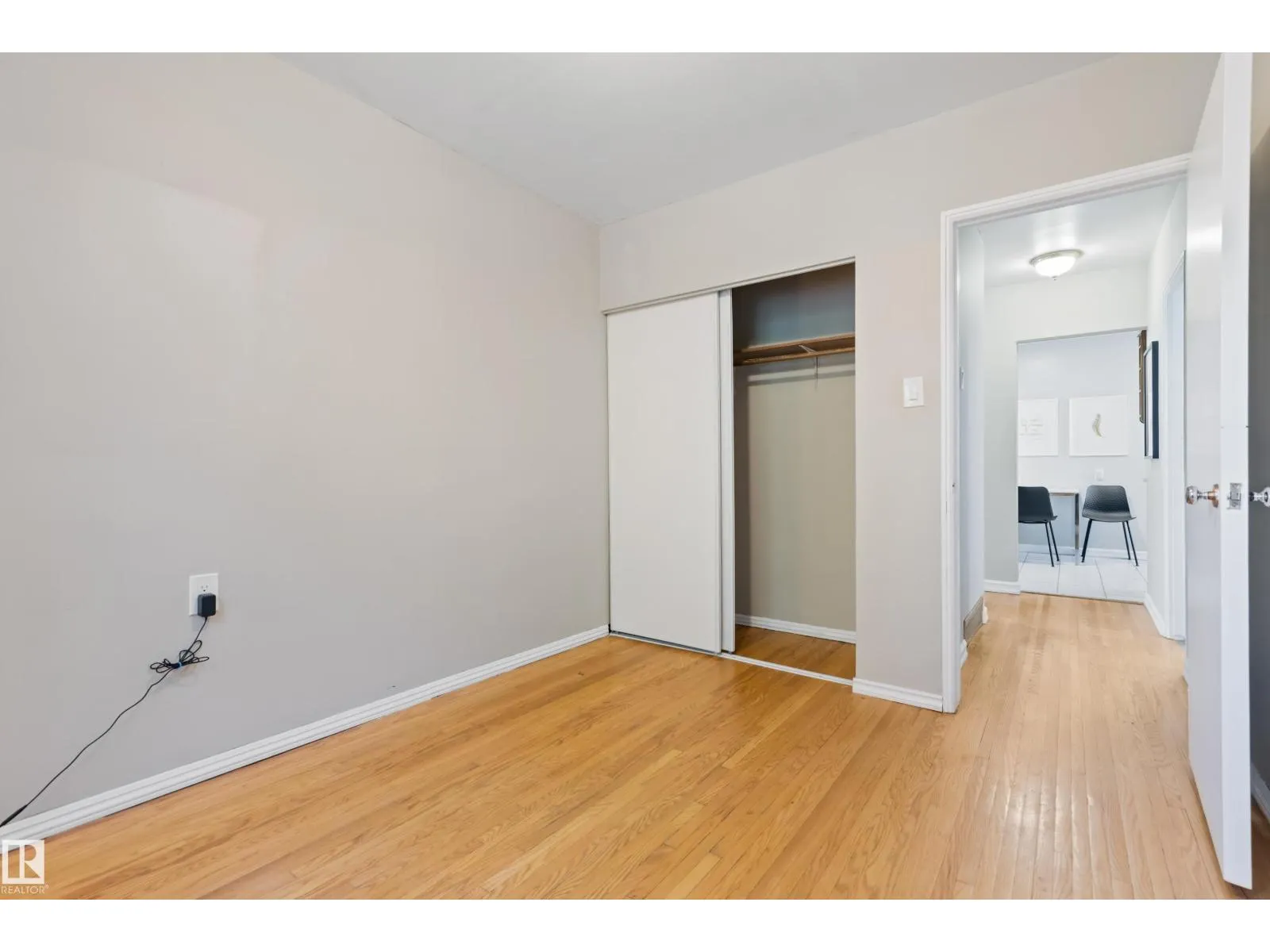 7104 95 AV NW