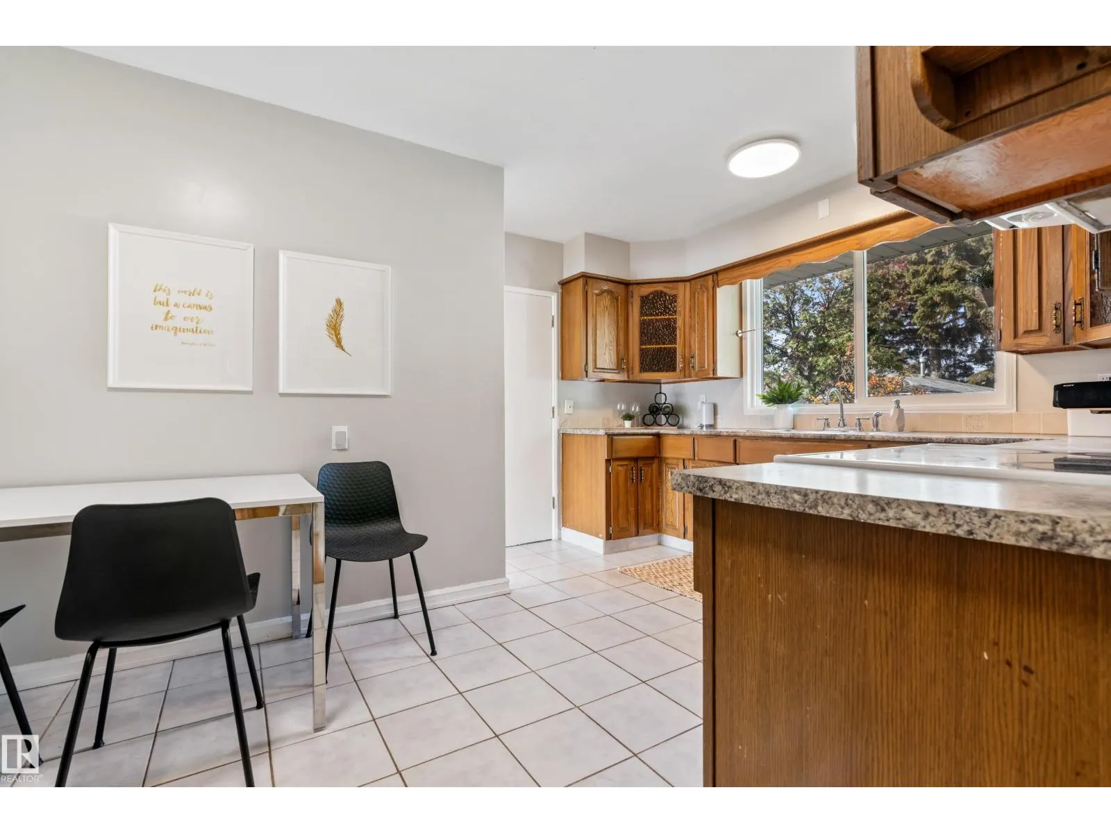 7104 95 AV NW