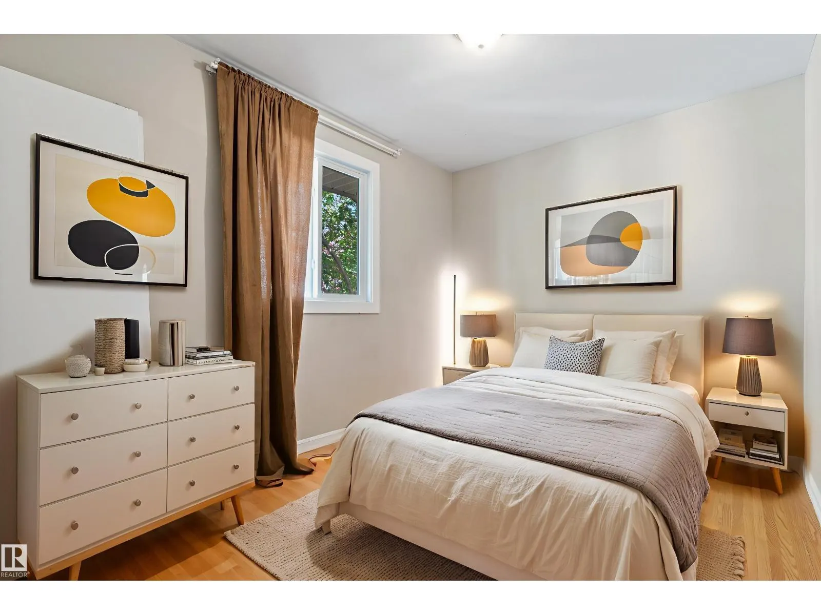 7104 95 AV NW