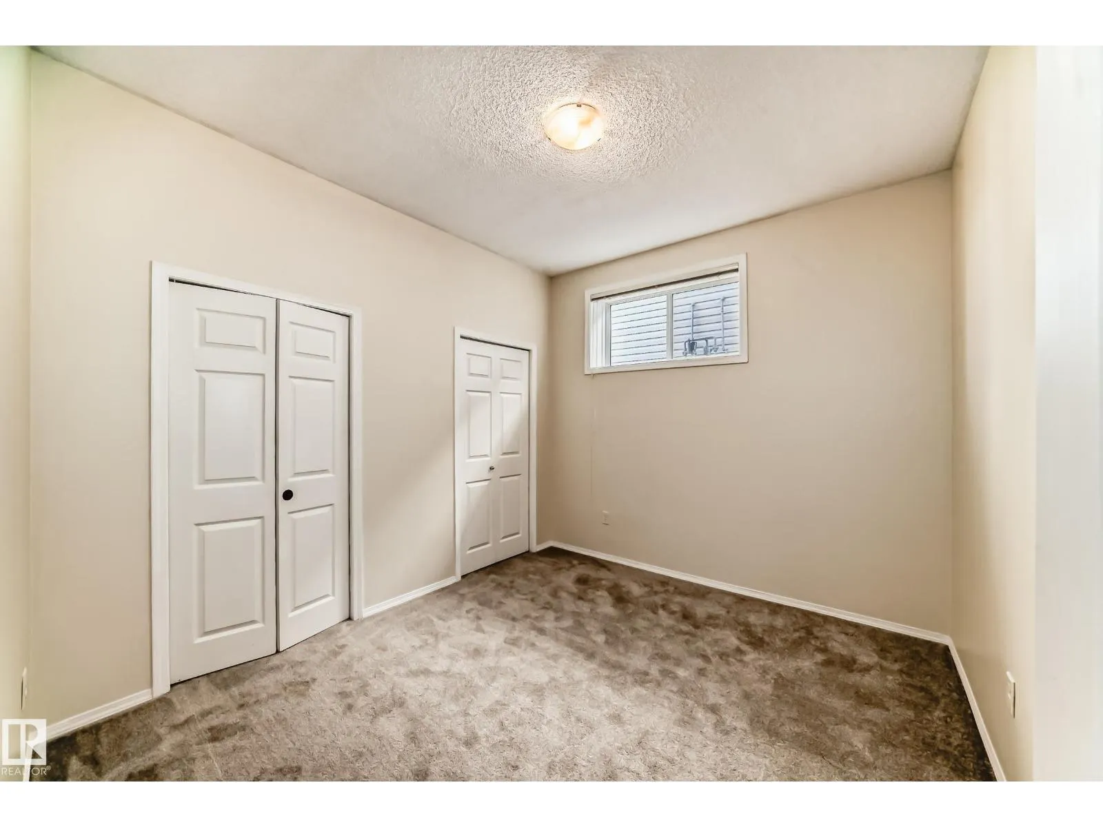 #138 142 Selkirk PL