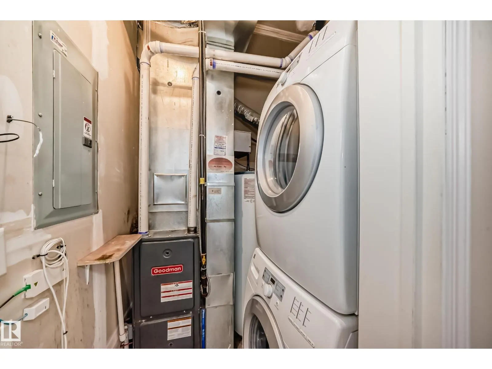 #138 142 Selkirk PL