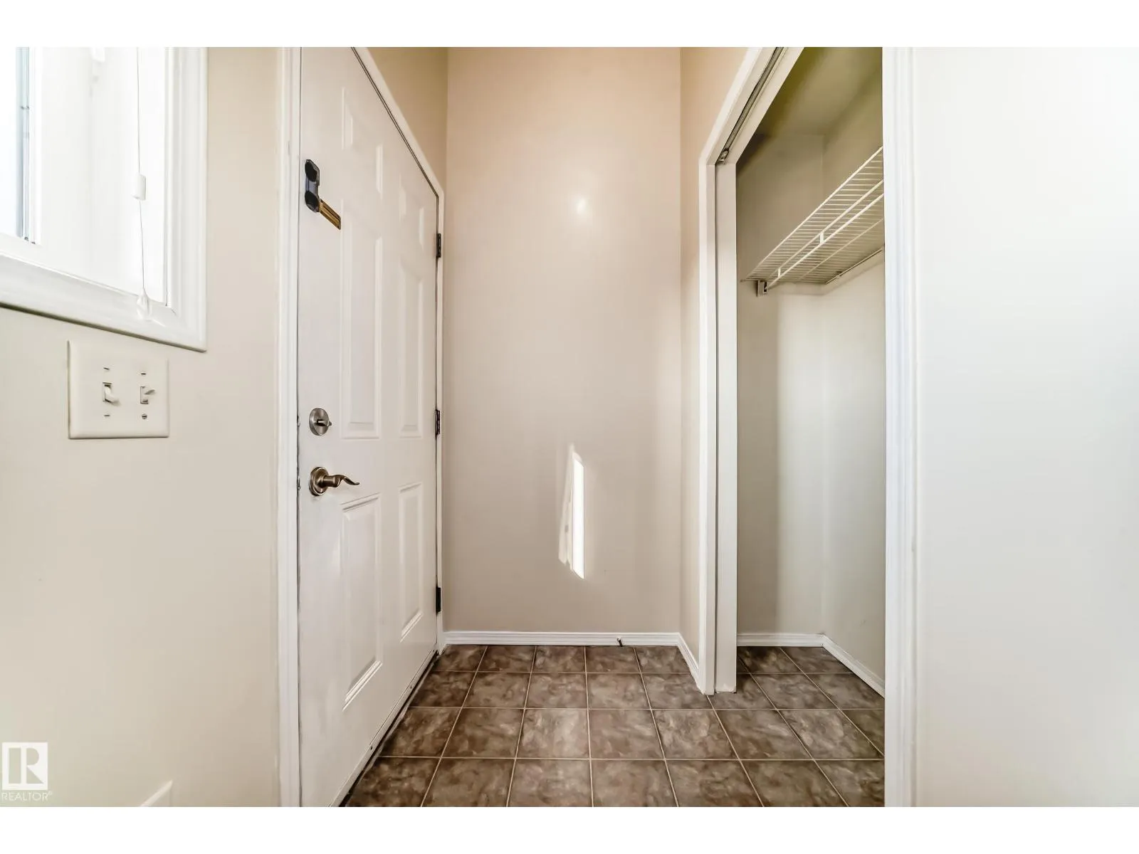 #138 142 Selkirk PL