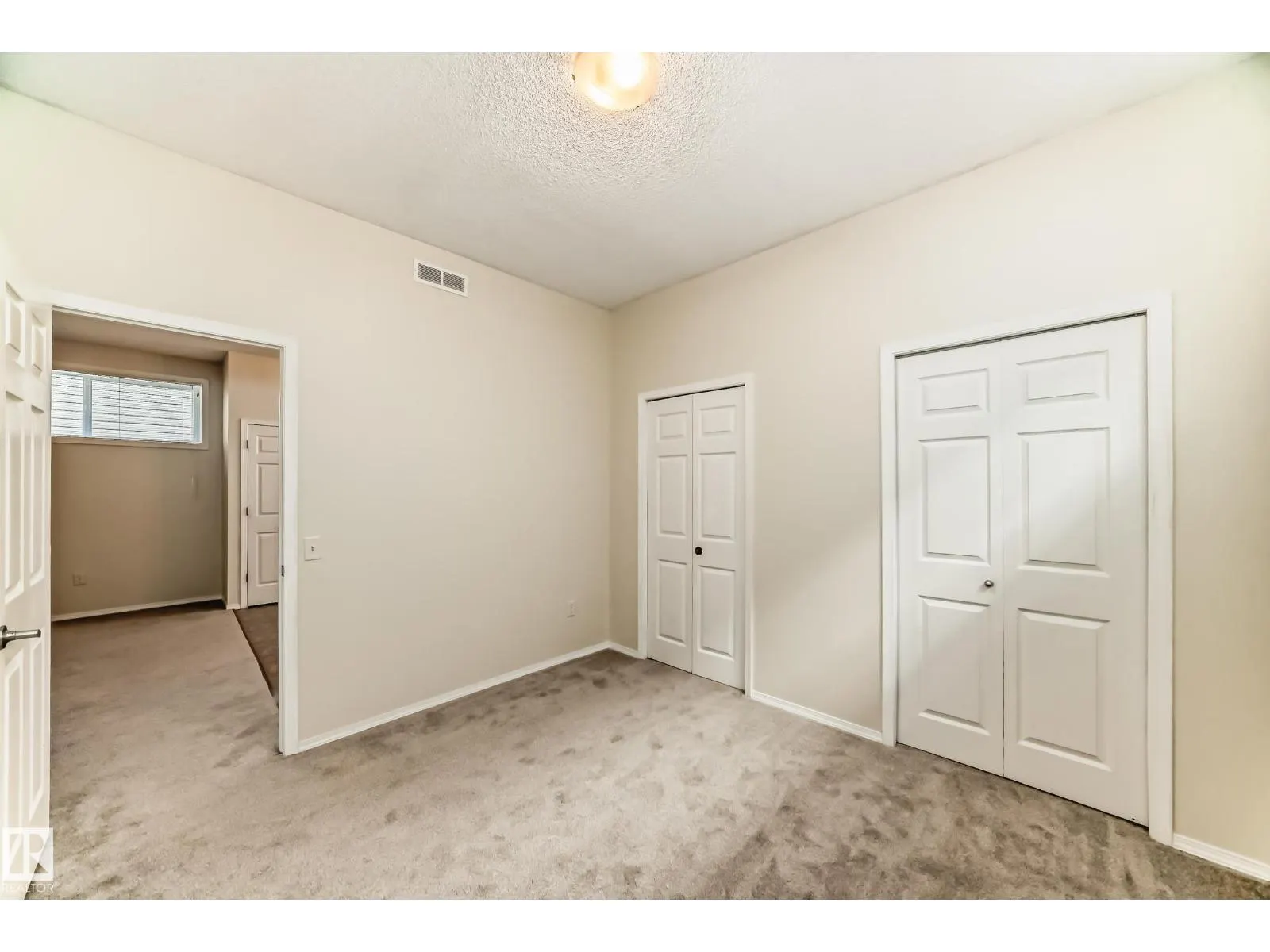#138 142 Selkirk PL