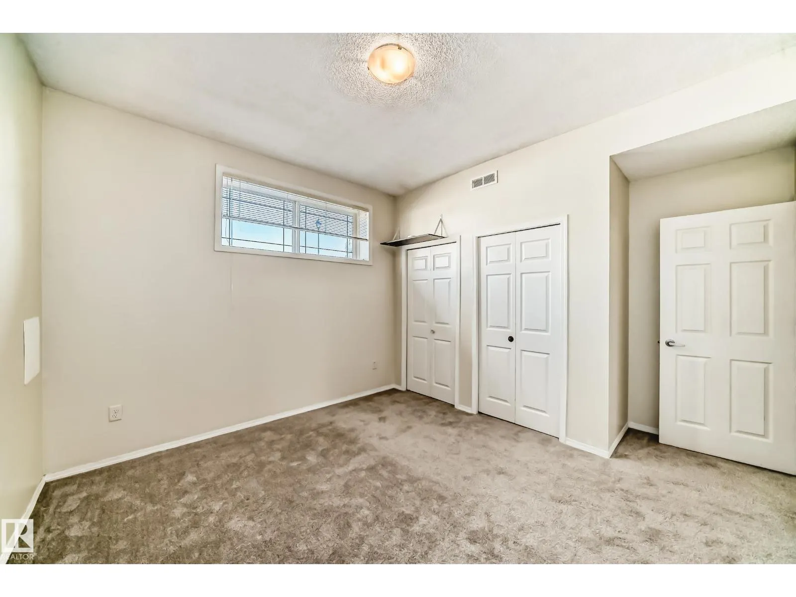 #138 142 Selkirk PL