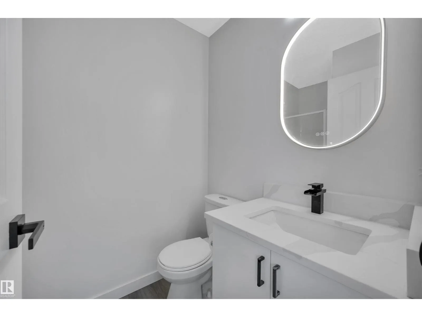 264 DUNVEGAN RD NW