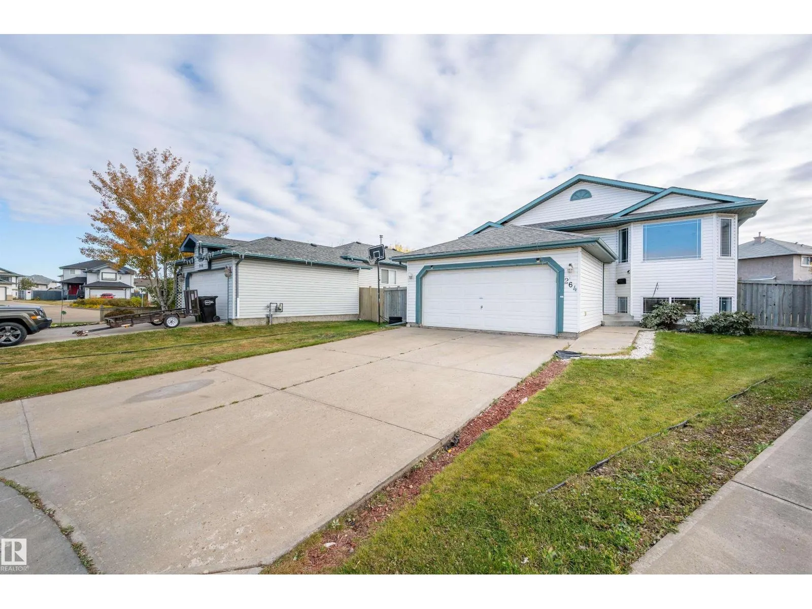 264 DUNVEGAN RD NW