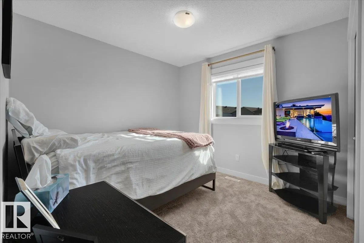 22331 94 AV NW