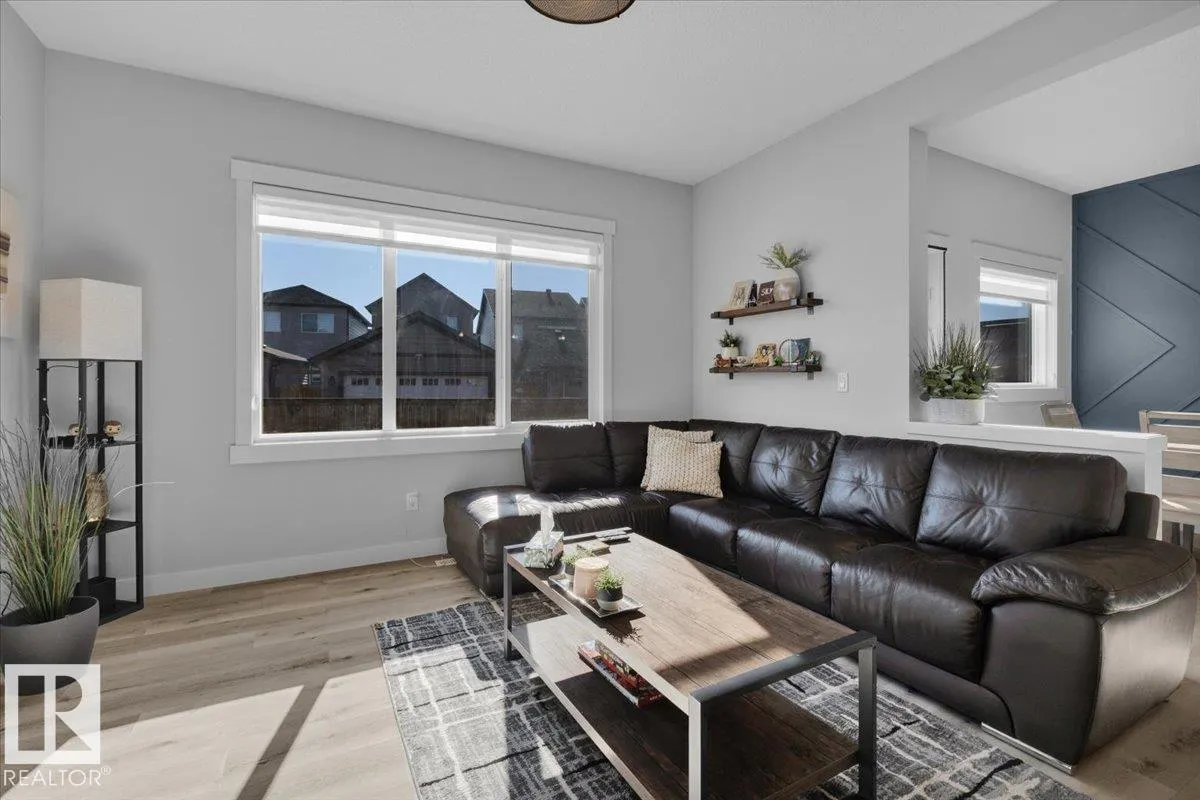 22331 94 AV NW