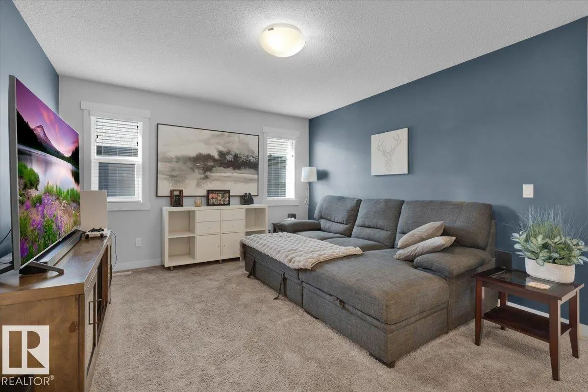 22331 94 AV NW