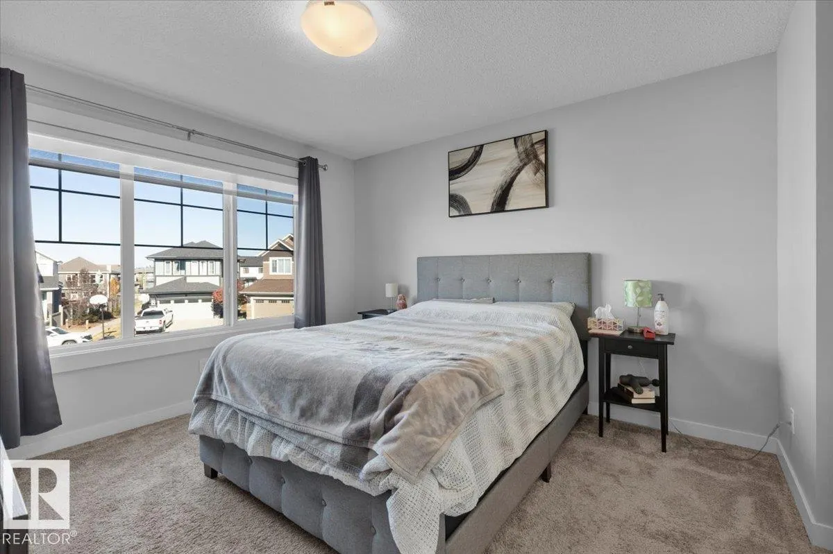 22331 94 AV NW