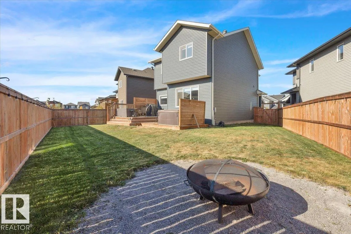 22331 94 AV NW