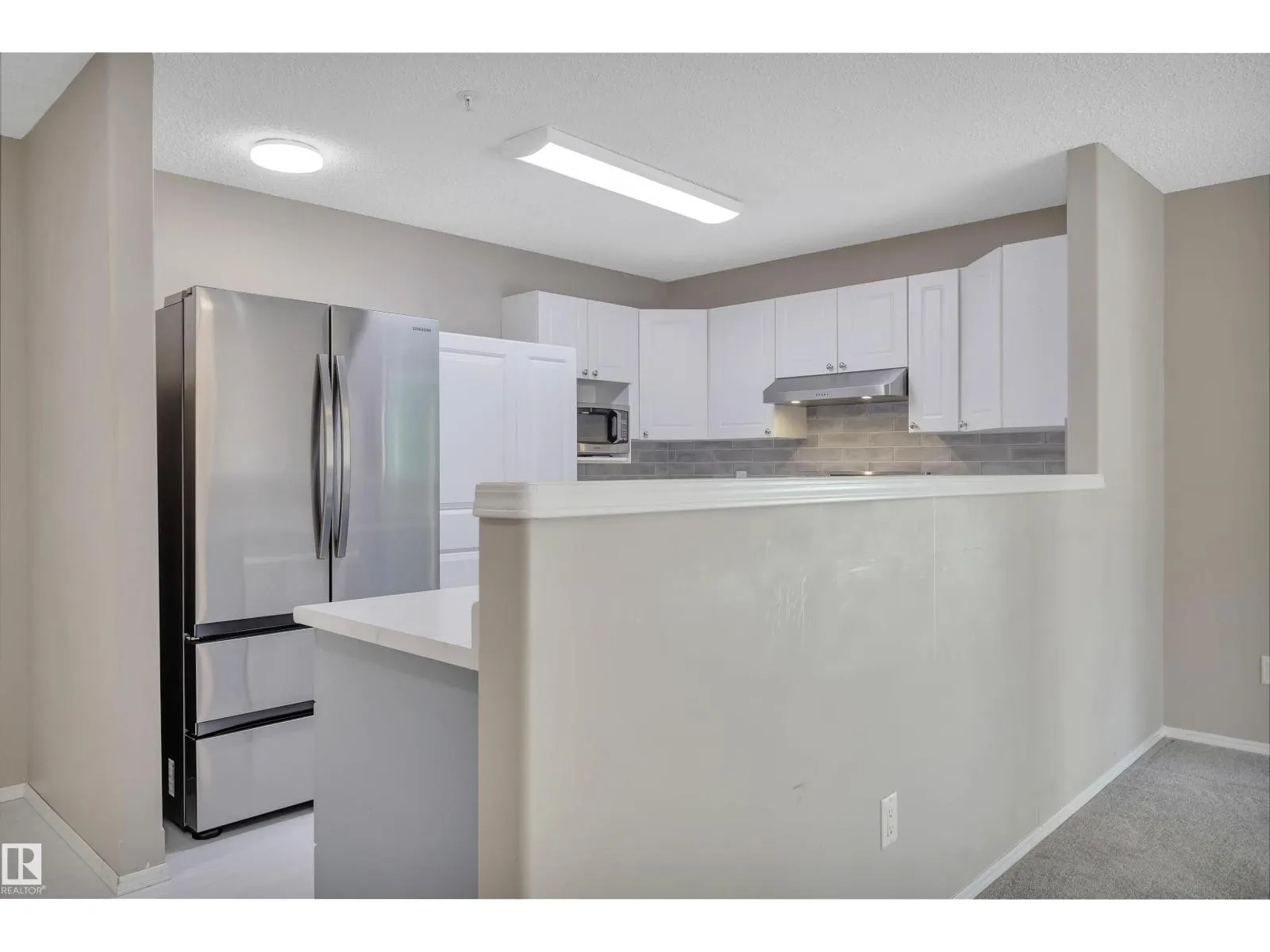 #305 10221 111 ST NW