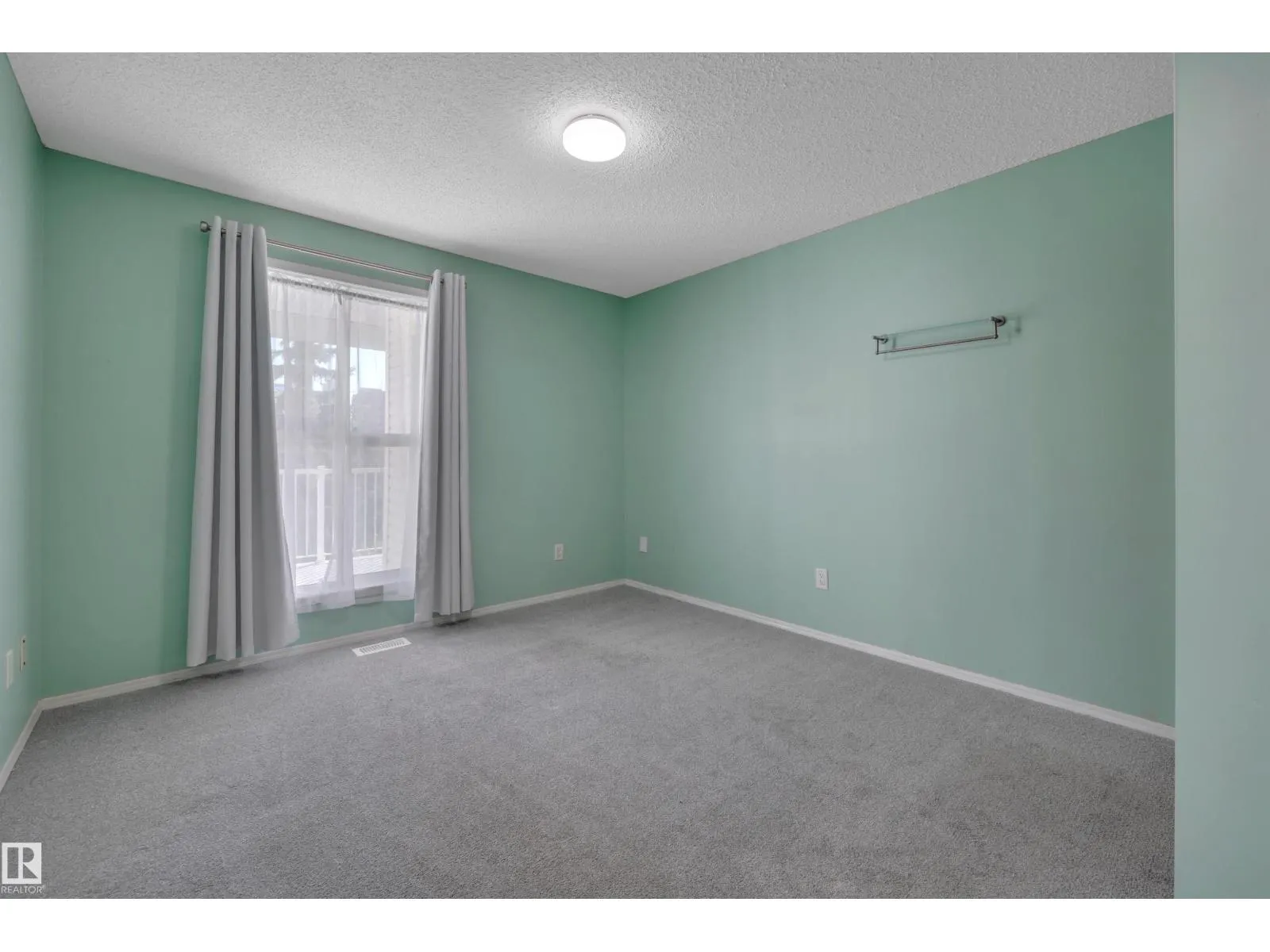 #305 10221 111 ST NW