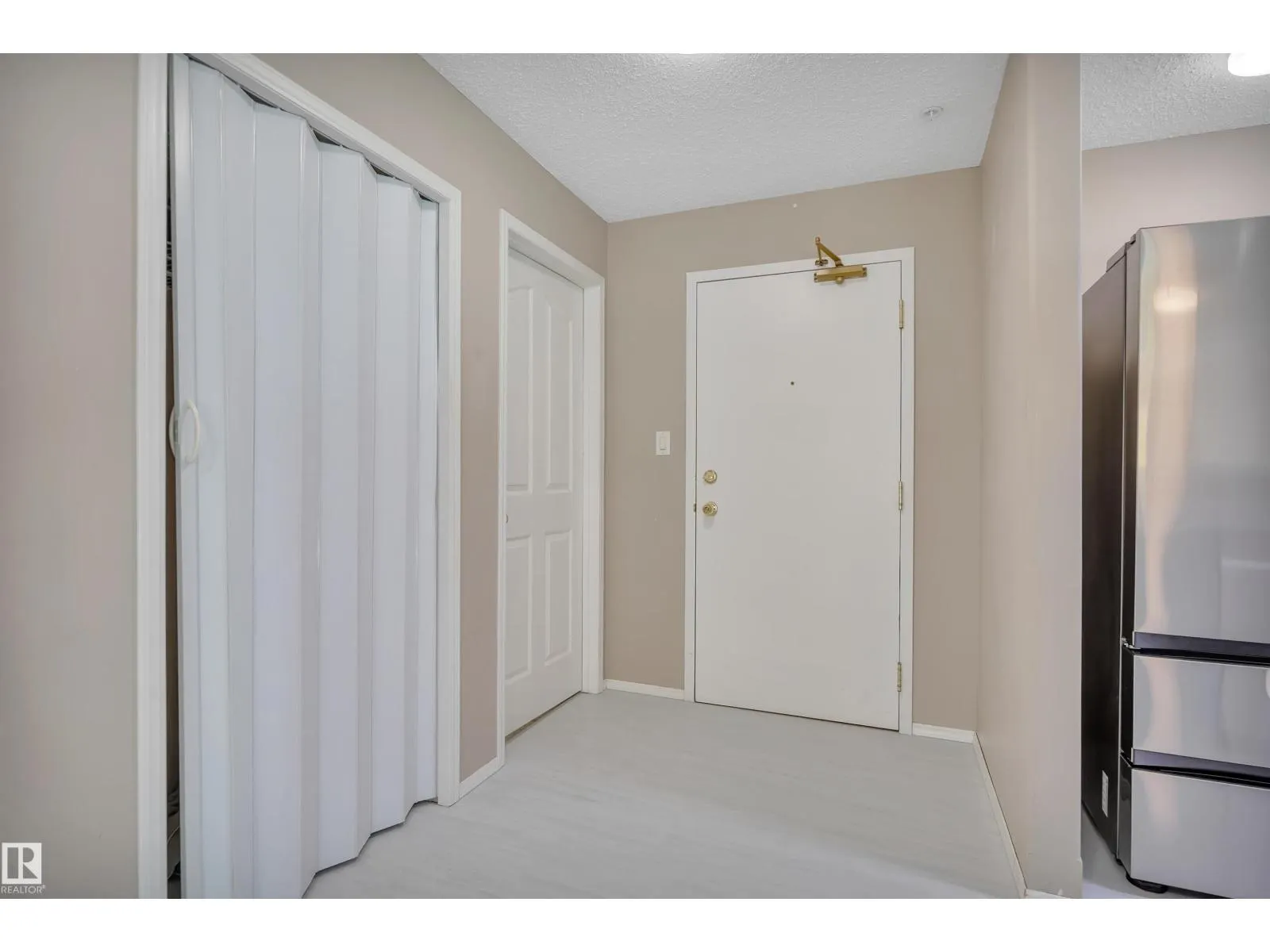 #305 10221 111 ST NW