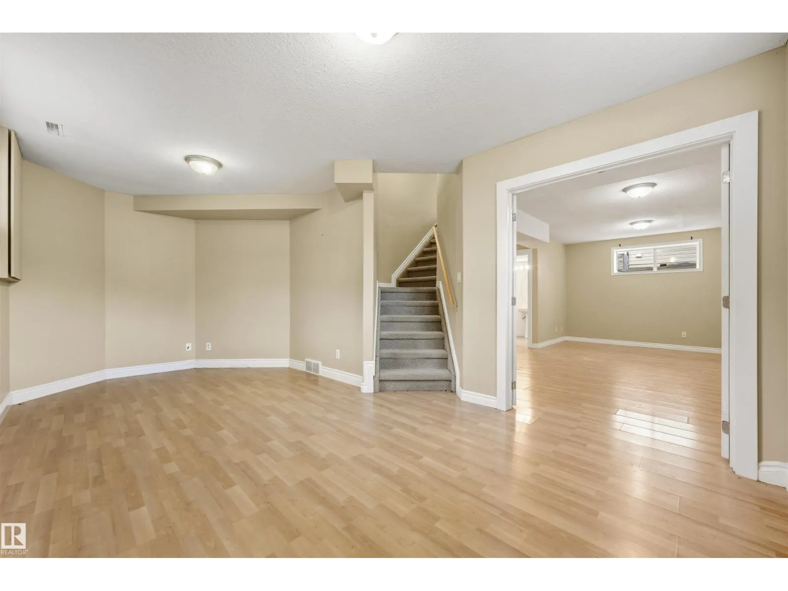 1324 FALCONER RD NW