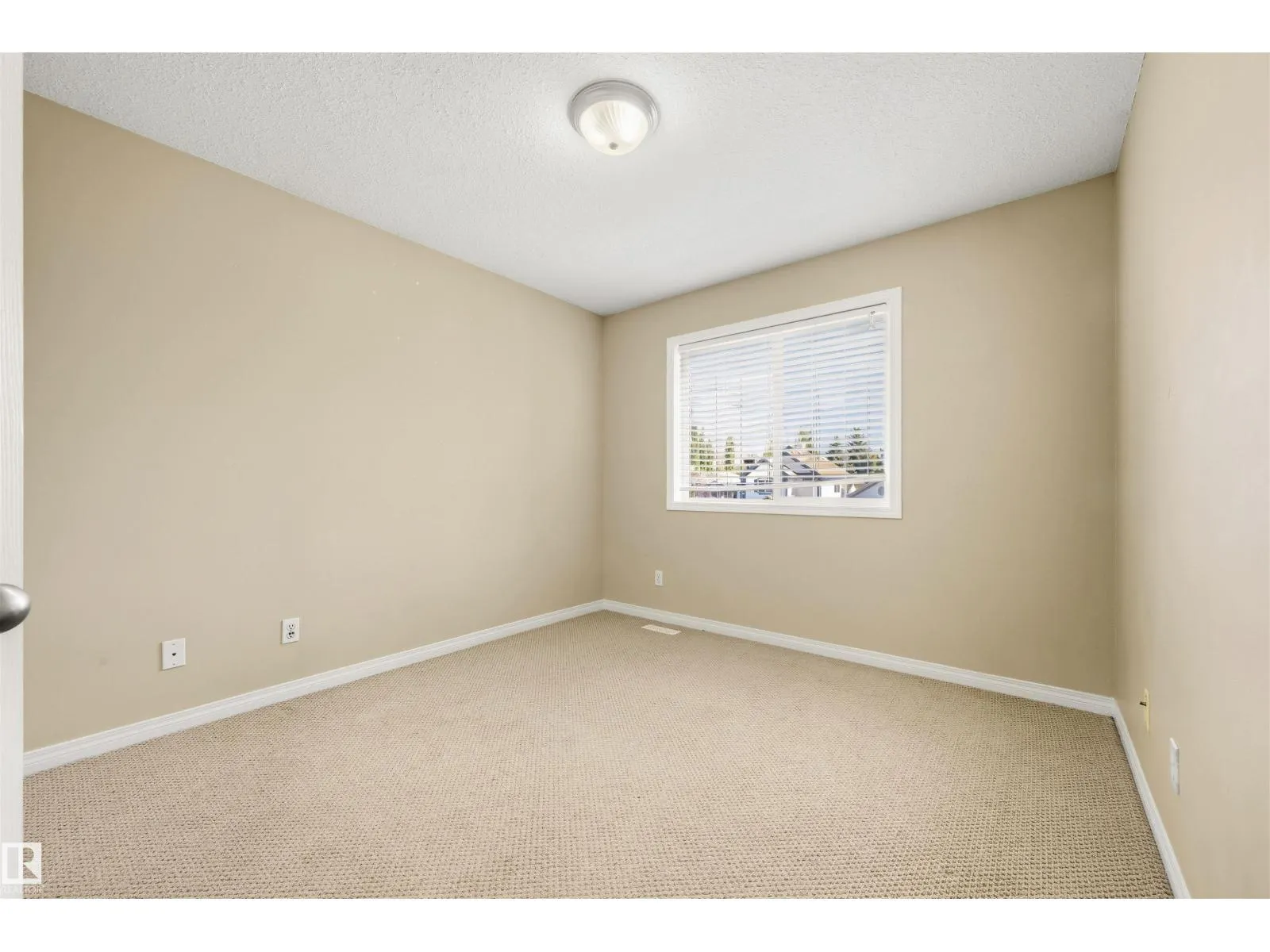 1324 FALCONER RD NW