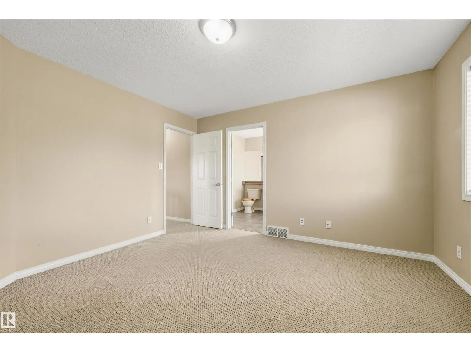 1324 FALCONER RD NW