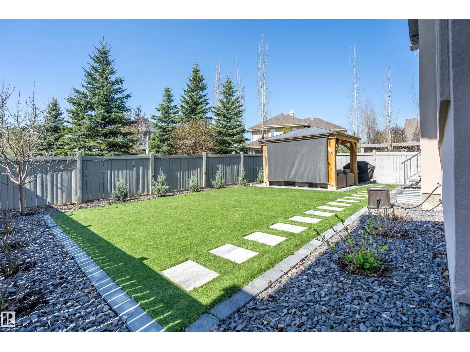 #20 10550 ELLERSLIE RD SW