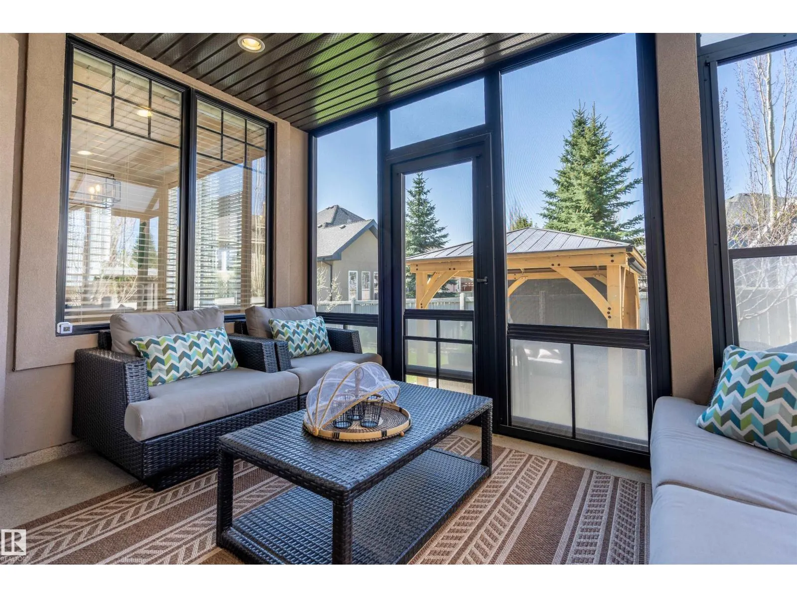 #20 10550 ELLERSLIE RD SW