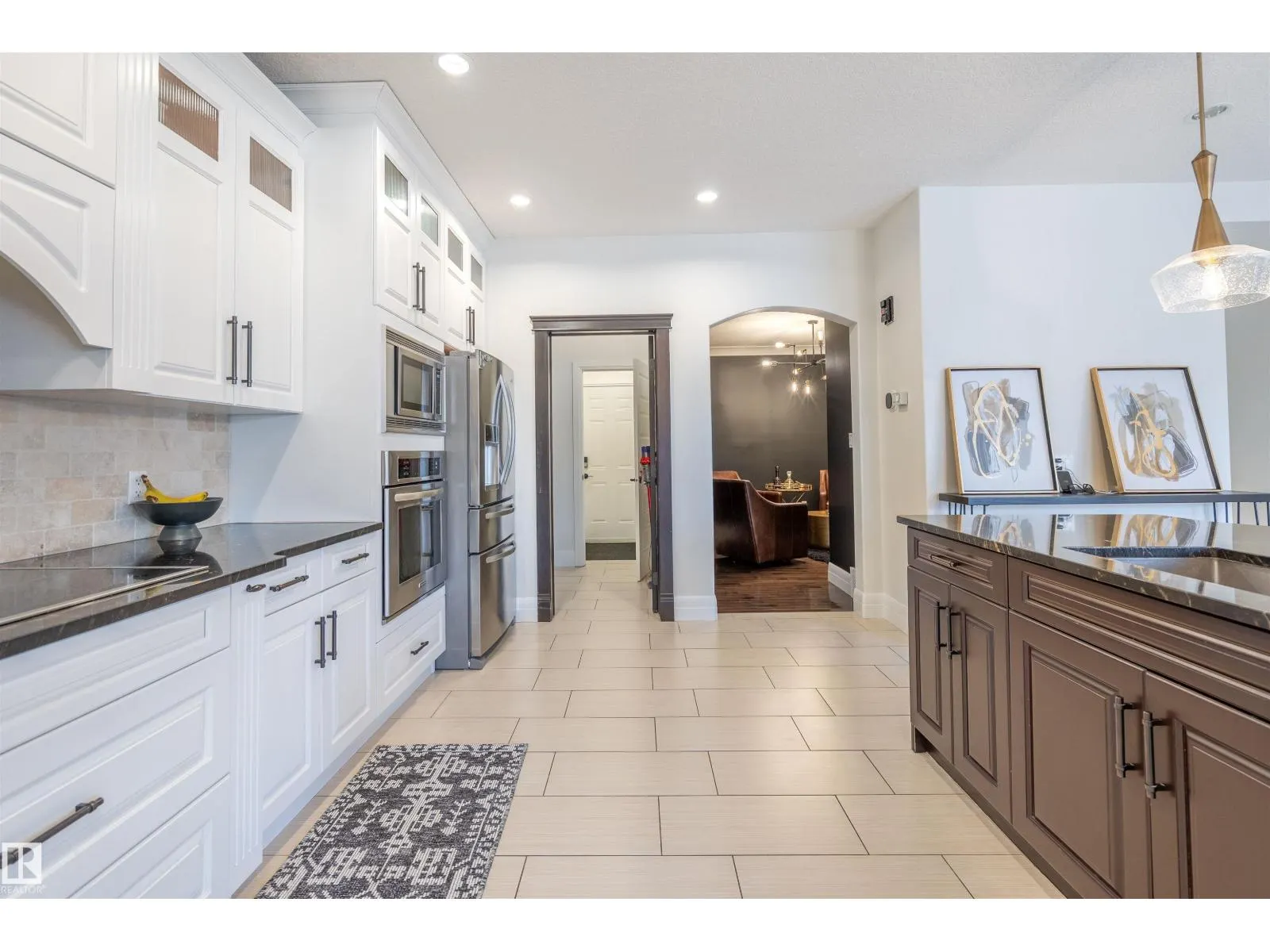 #20 10550 ELLERSLIE RD SW