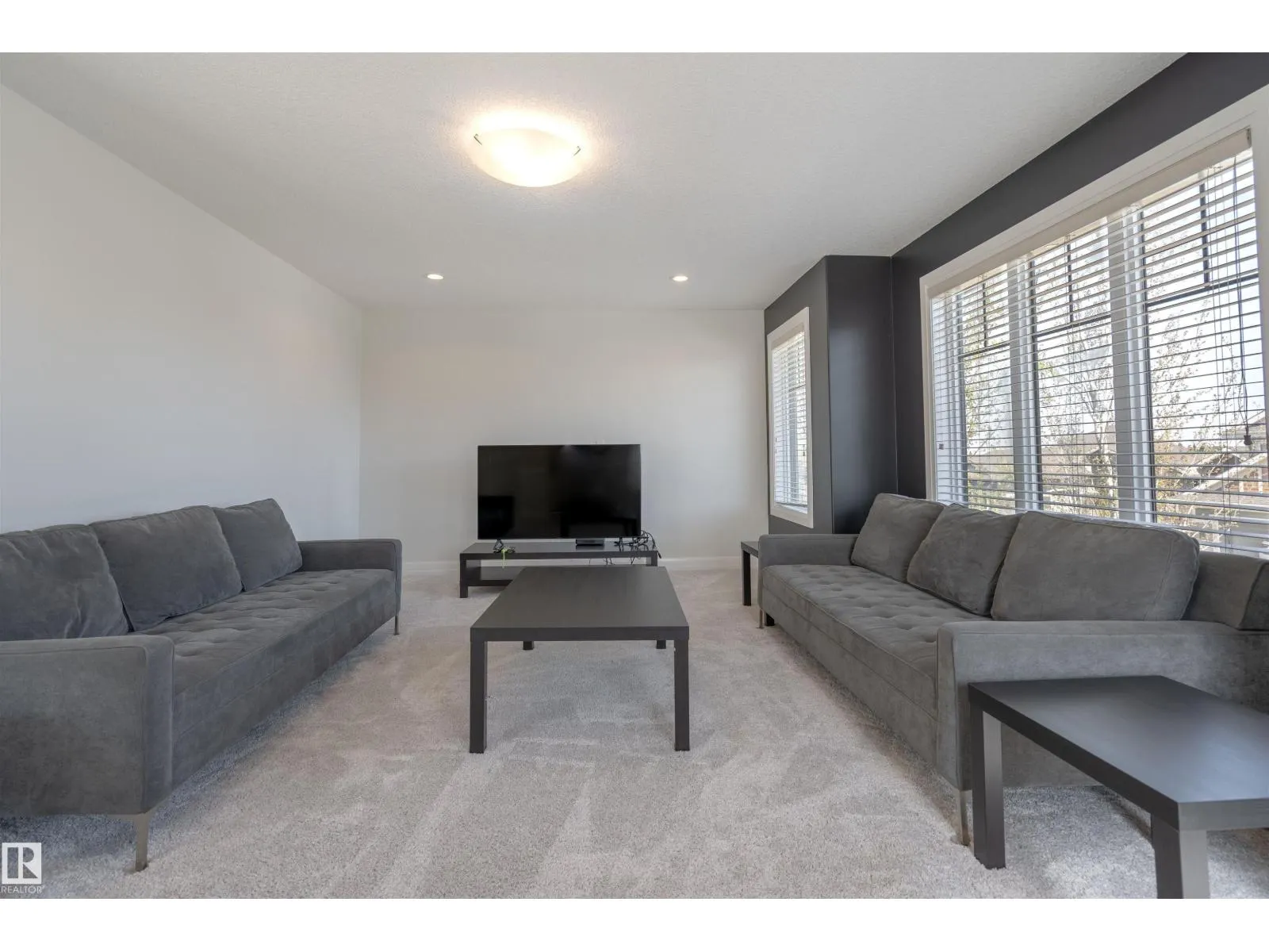 #20 10550 ELLERSLIE RD SW