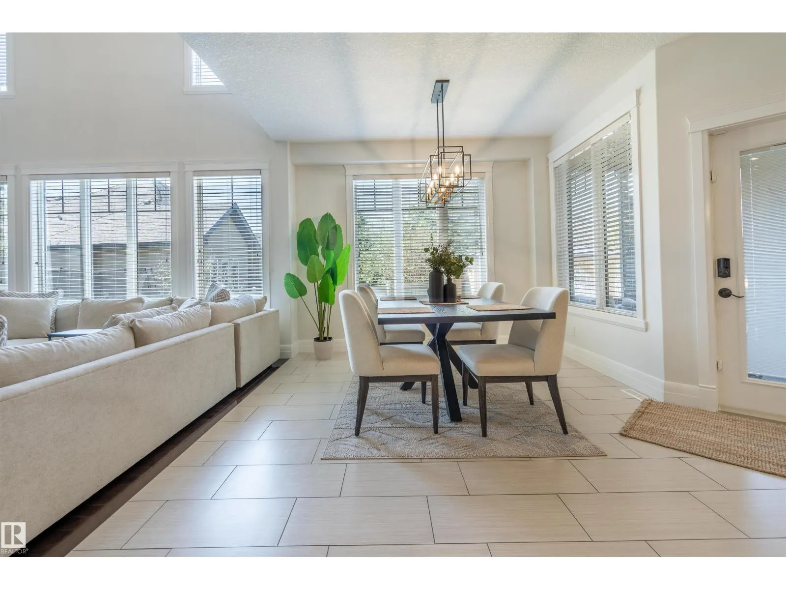 #20 10550 ELLERSLIE RD SW