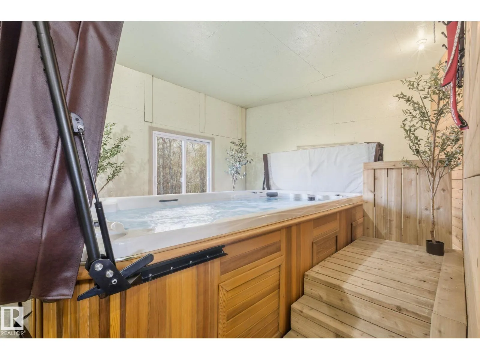 22516 TWP ROAD 572