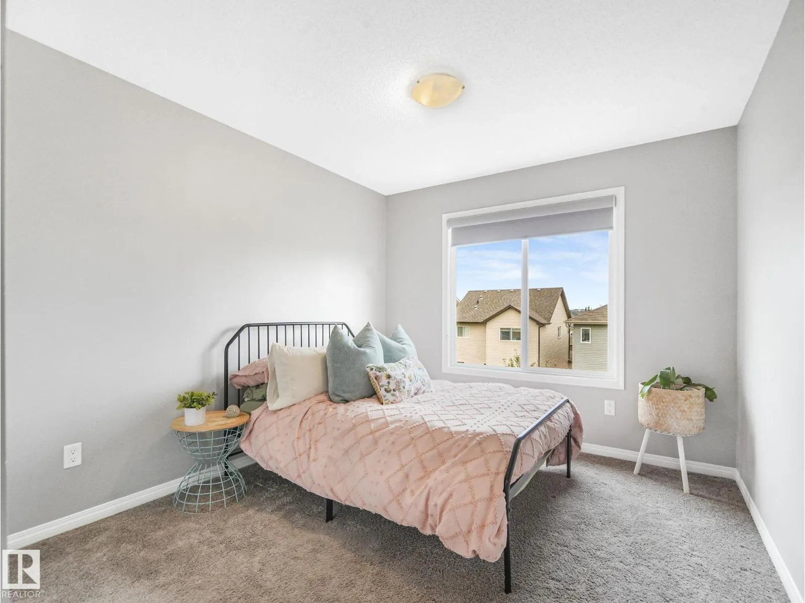 1671 CHAPMAN WY SW