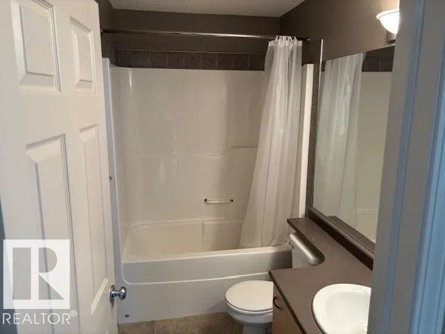 #33 1128 156 ST NW