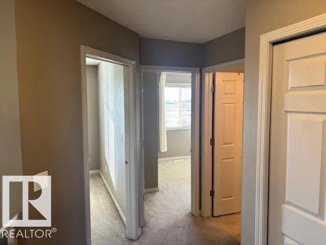 #33 1128 156 ST NW