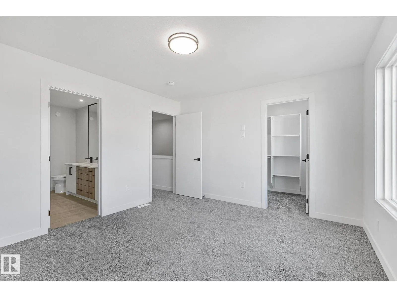 10617 99 ST