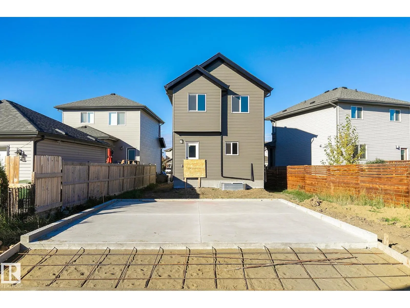 10617 99 ST