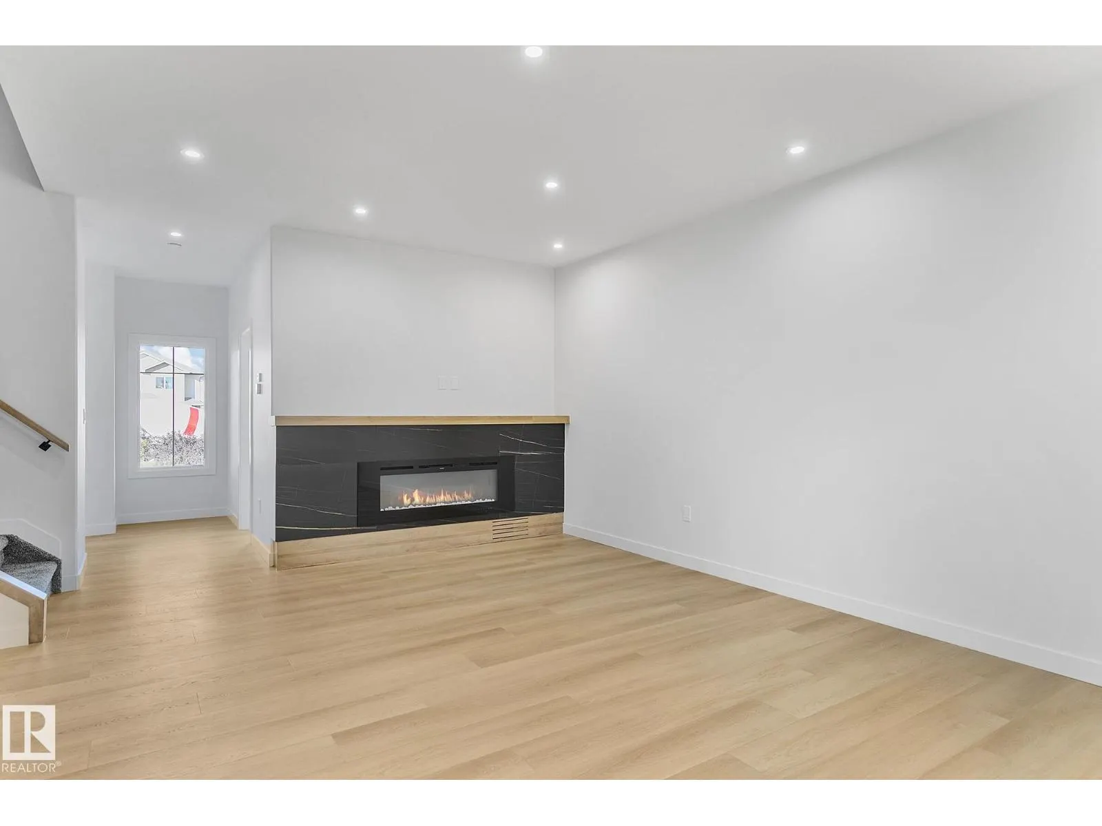 10617 99 ST