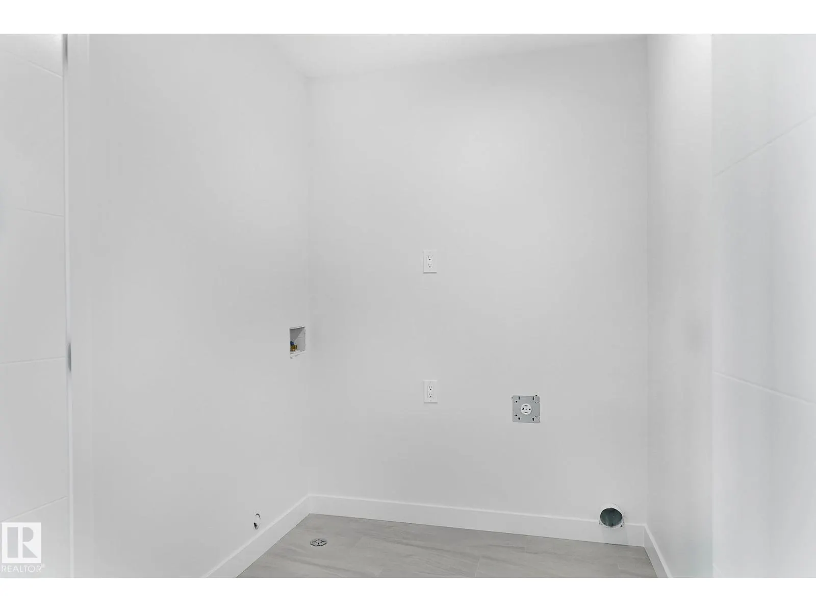 10617 99 ST