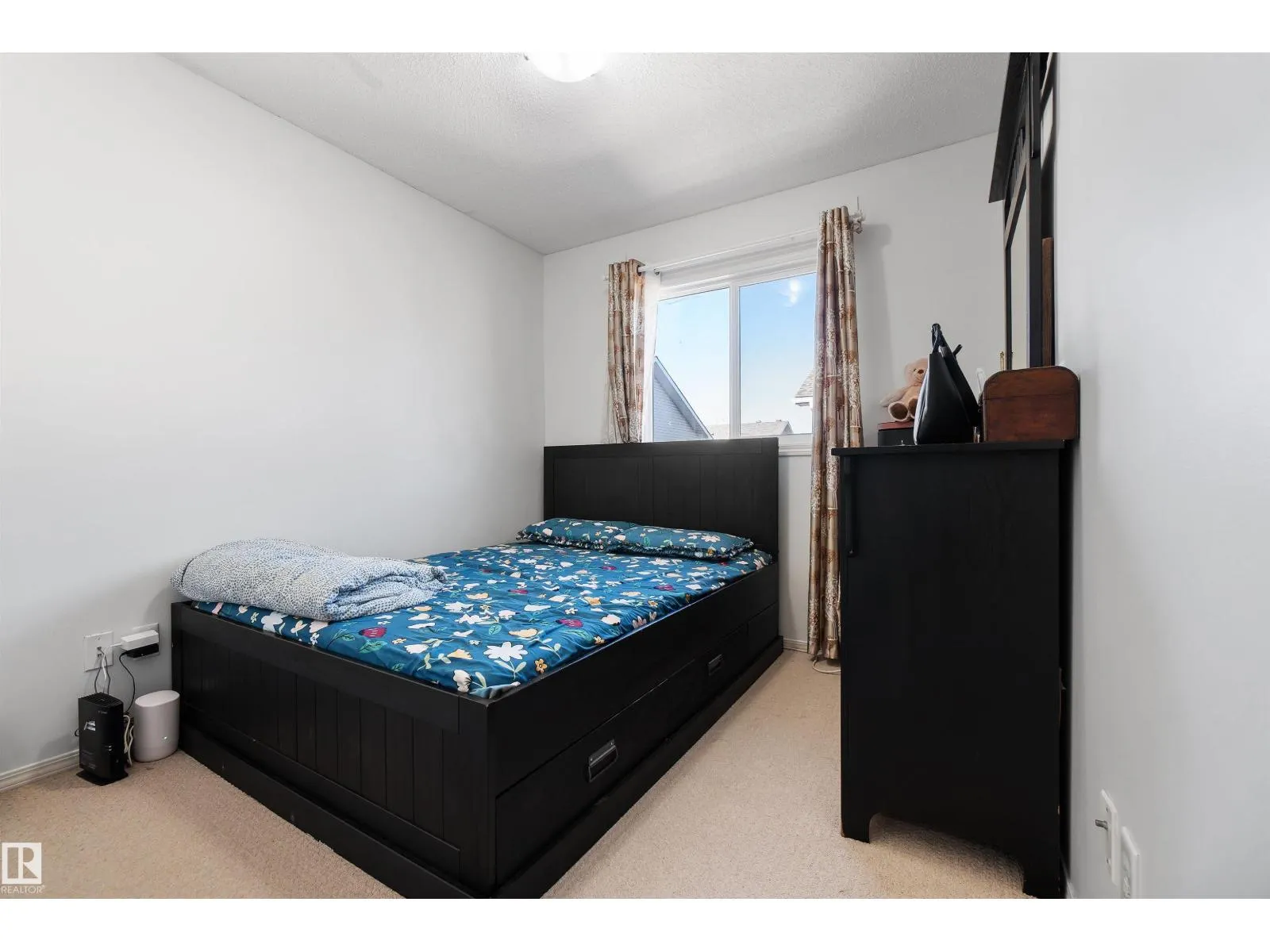 #36 2503 24 ST NW