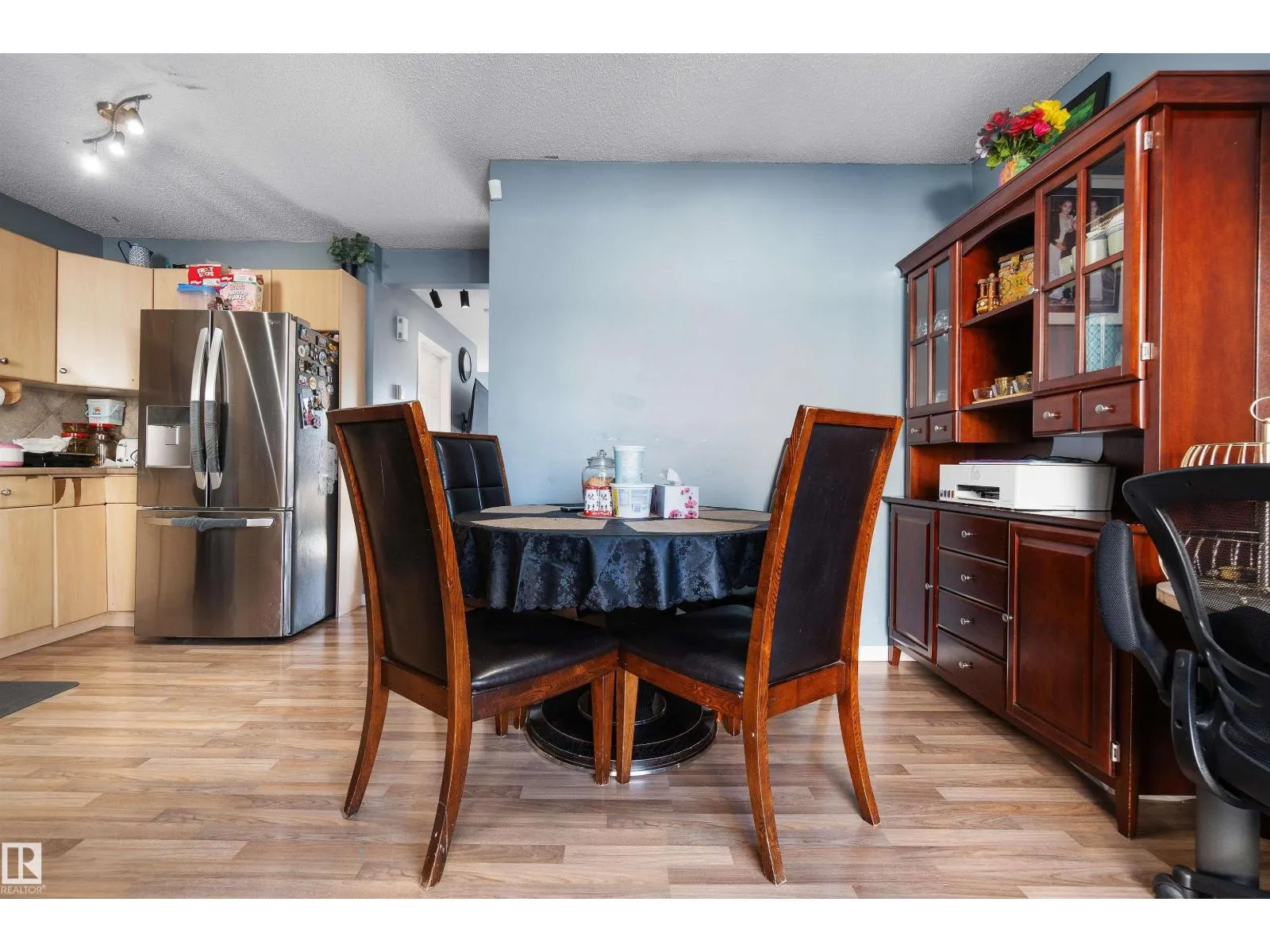 #36 2503 24 ST NW