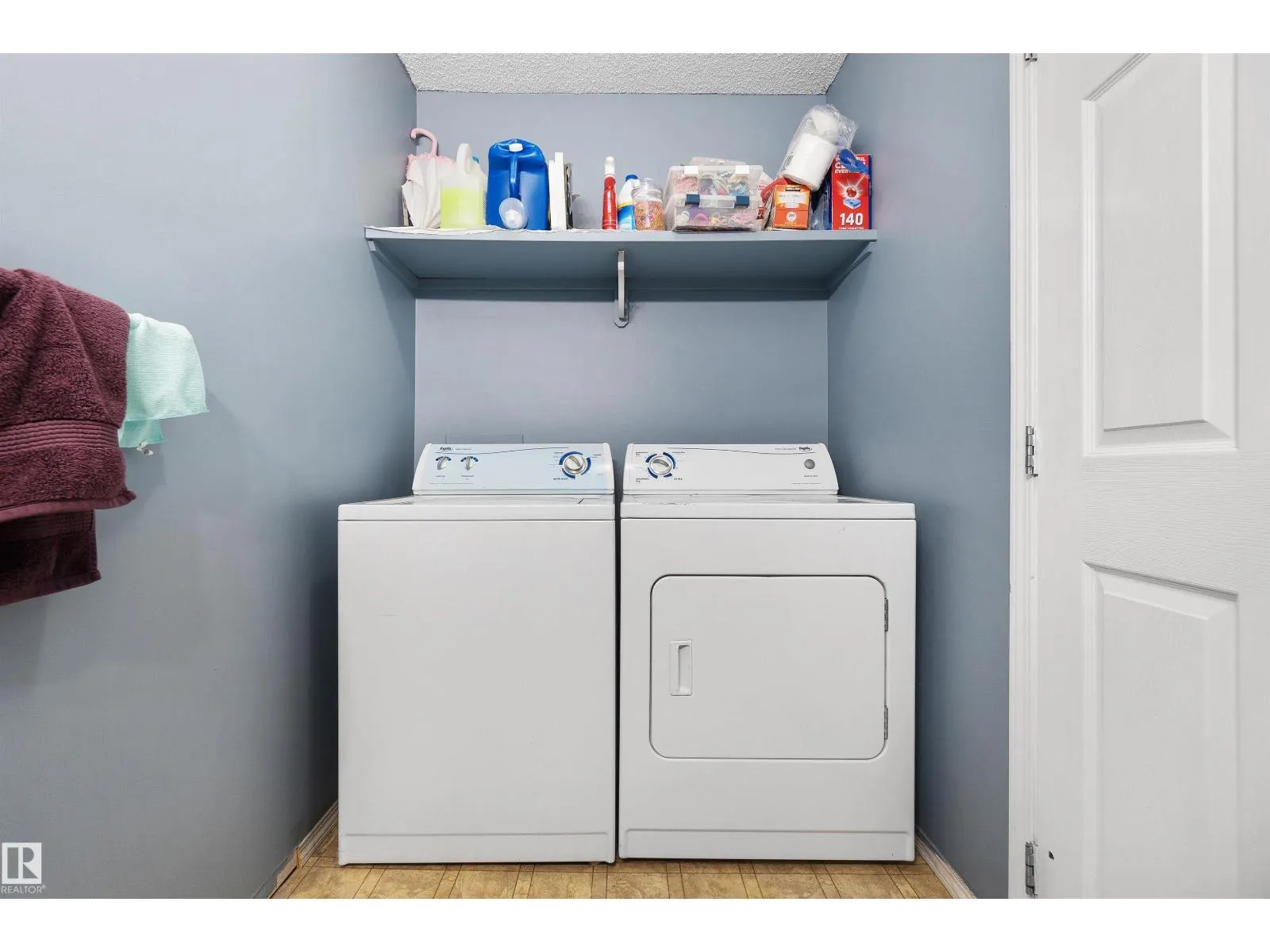 #36 2503 24 ST NW