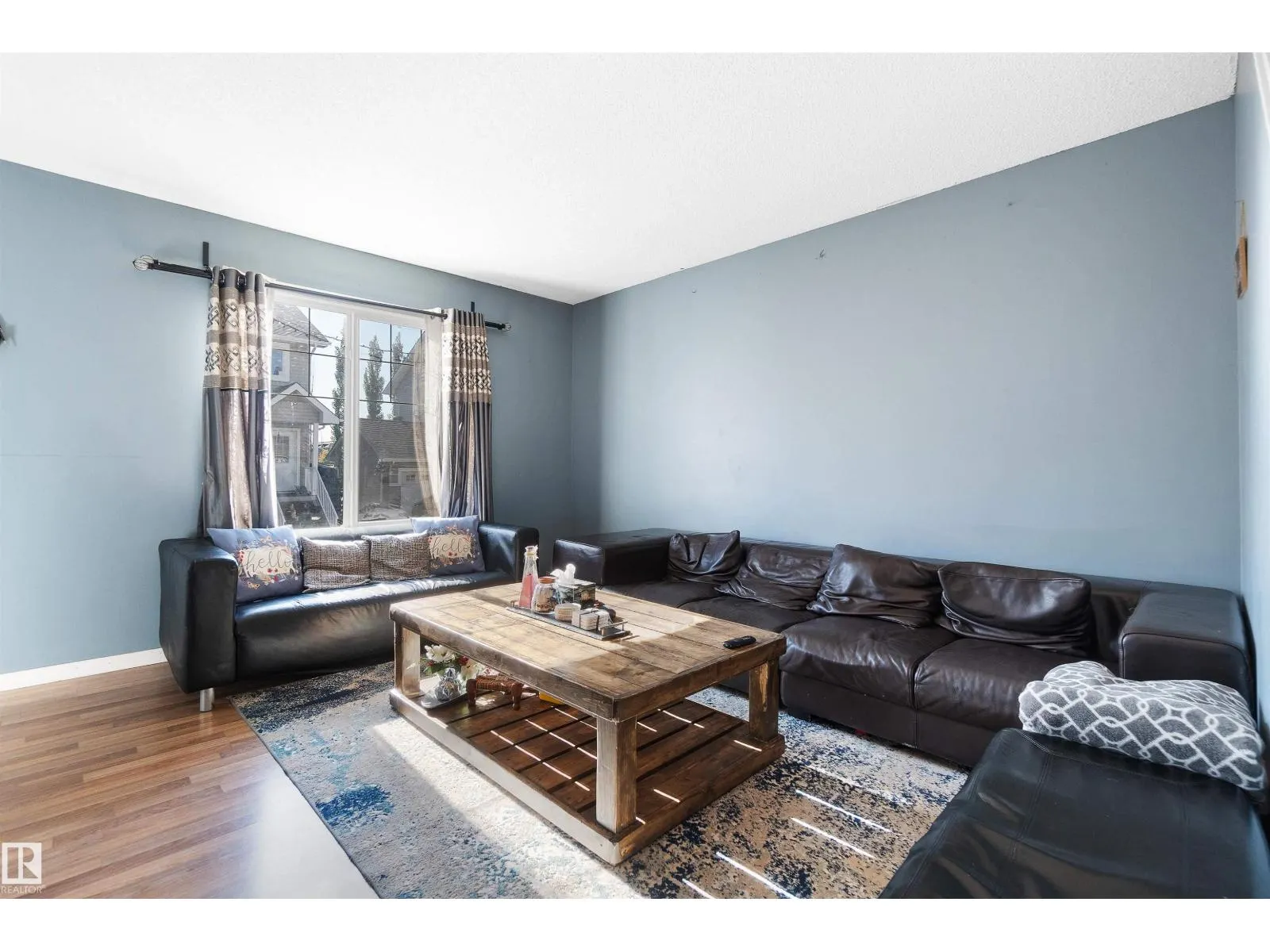#36 2503 24 ST NW