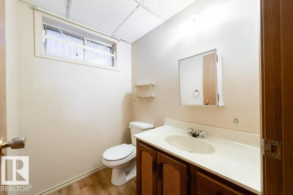 8610 152B AV NW