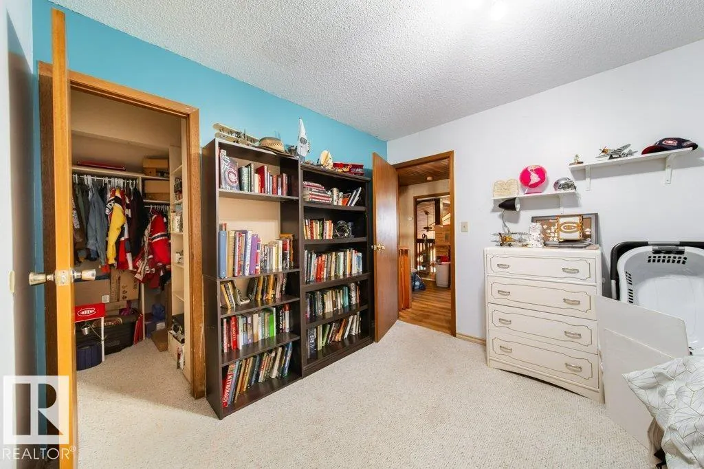 8610 152B AV NW