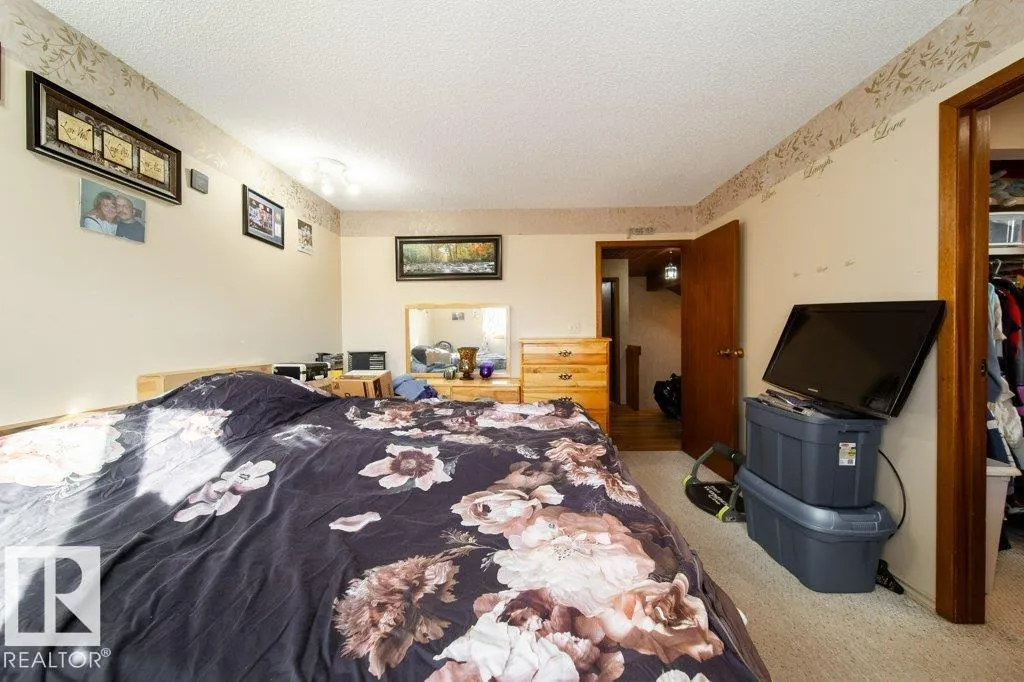 8610 152B AV NW