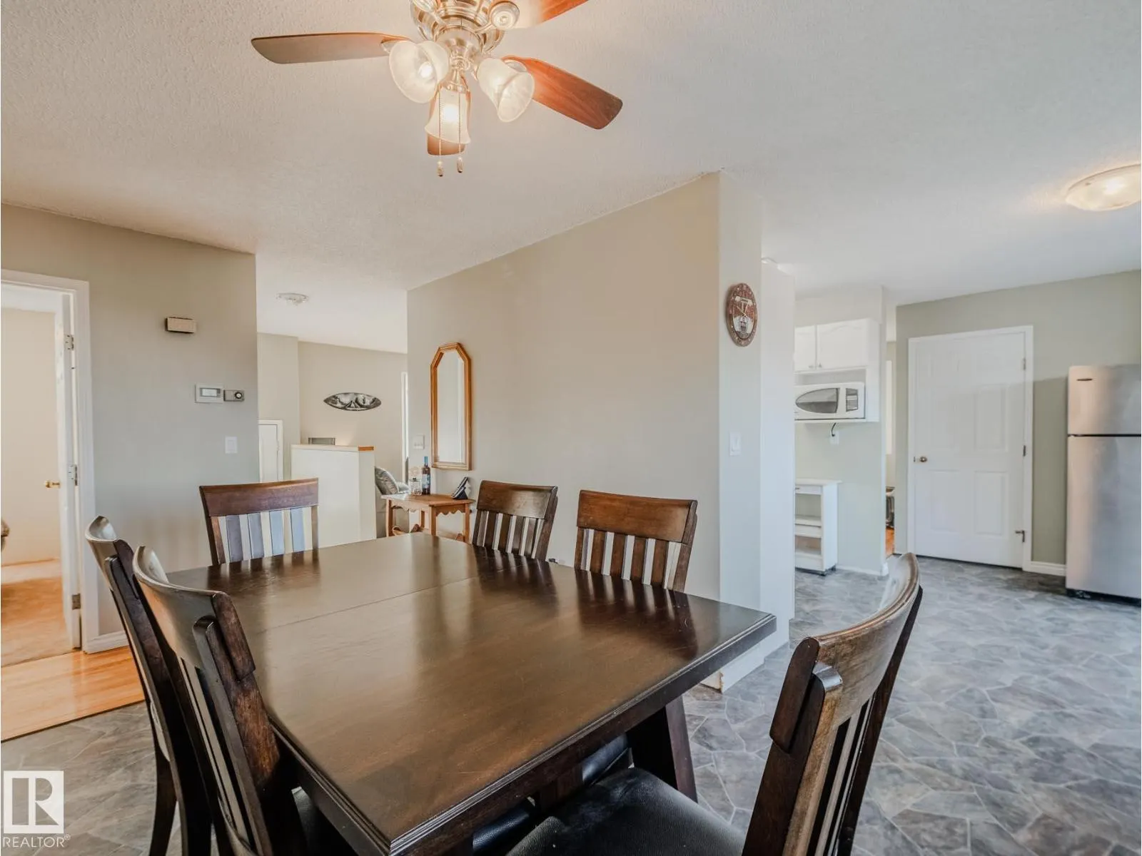 11410 46 ST NW