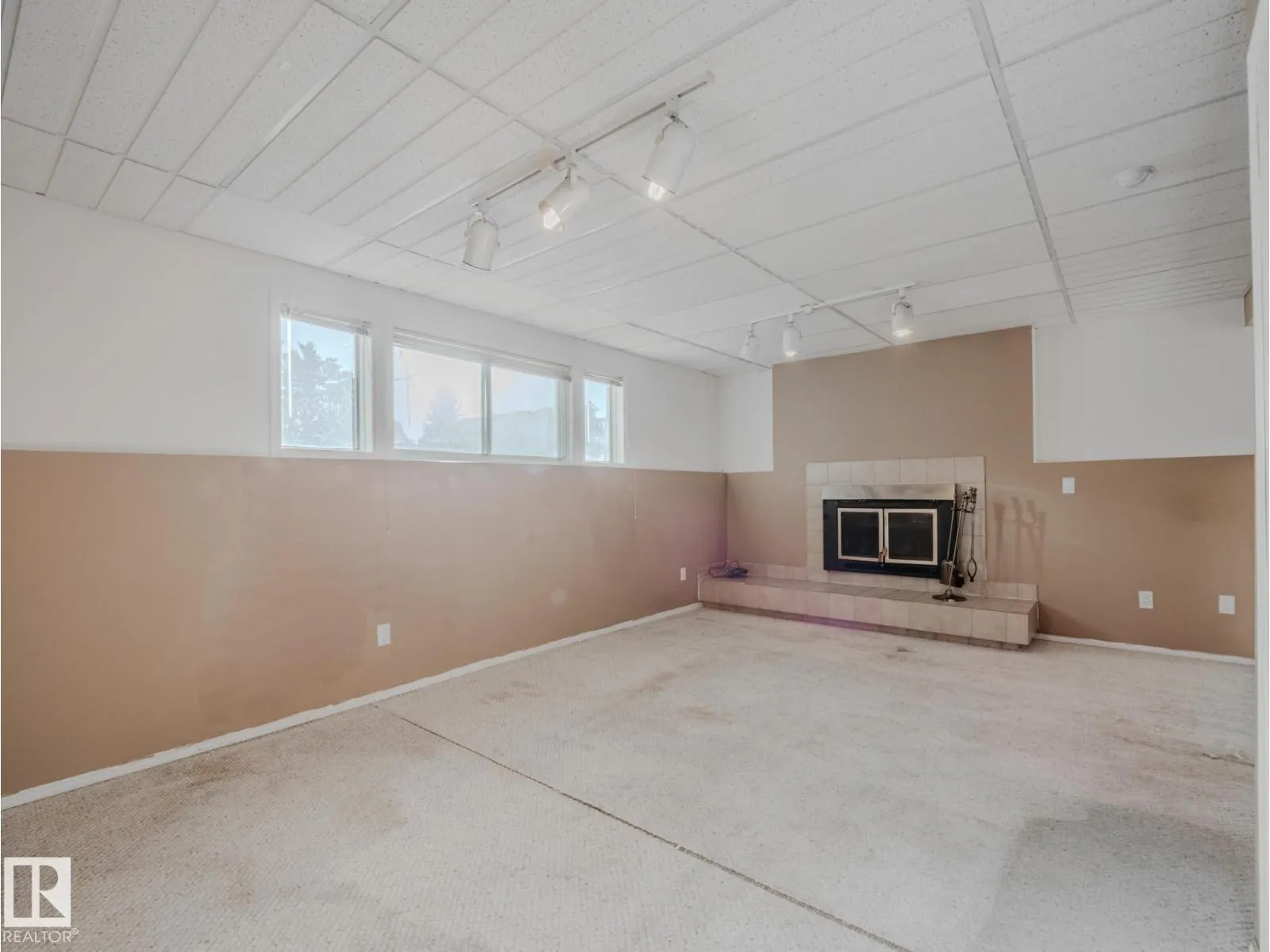 11410 46 ST NW
