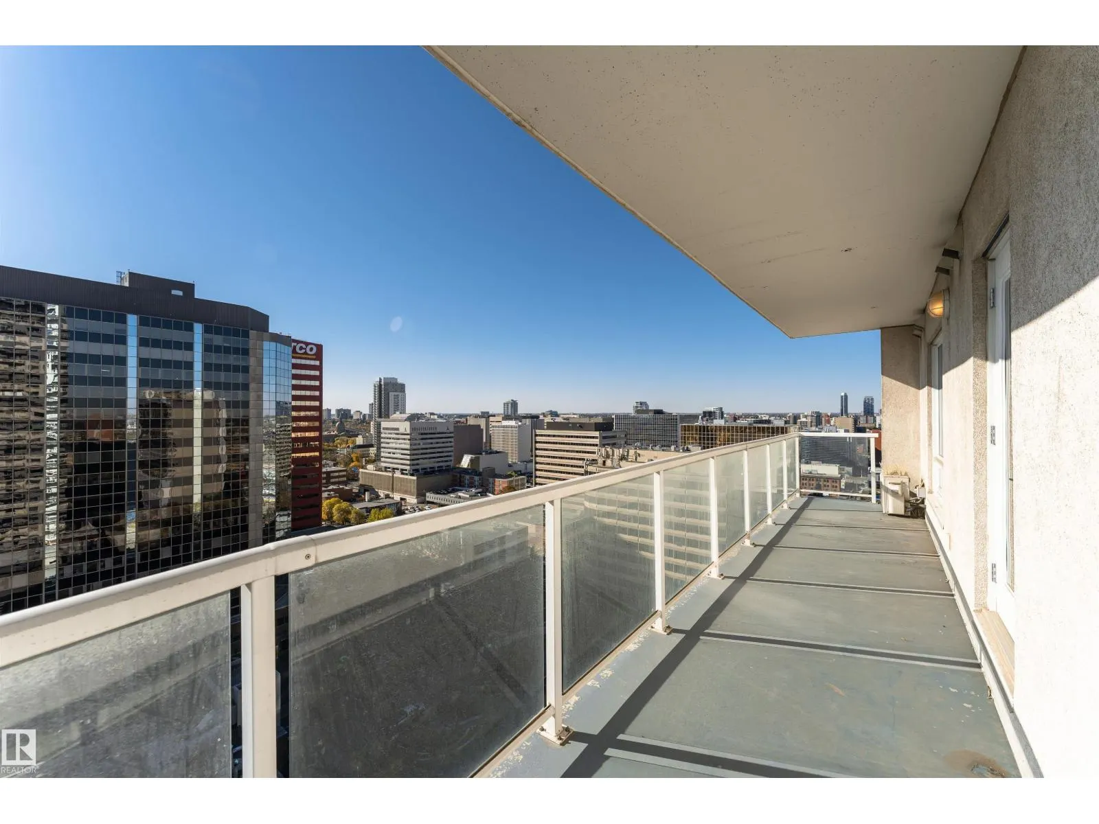 #1804 10136 104 ST NW