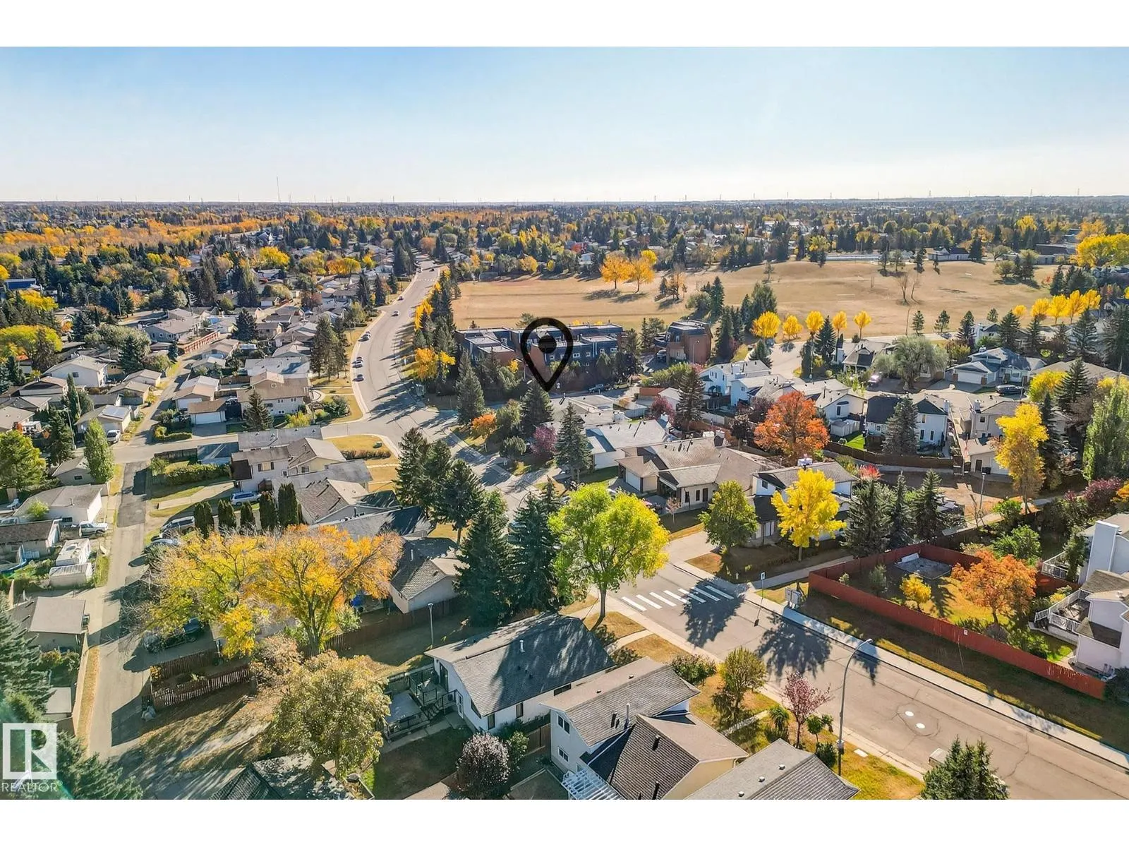 6039 40 AV NW