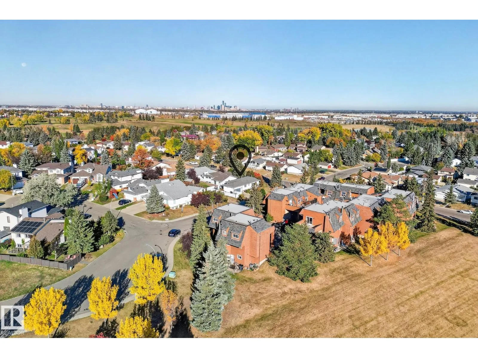 6039 40 AV NW