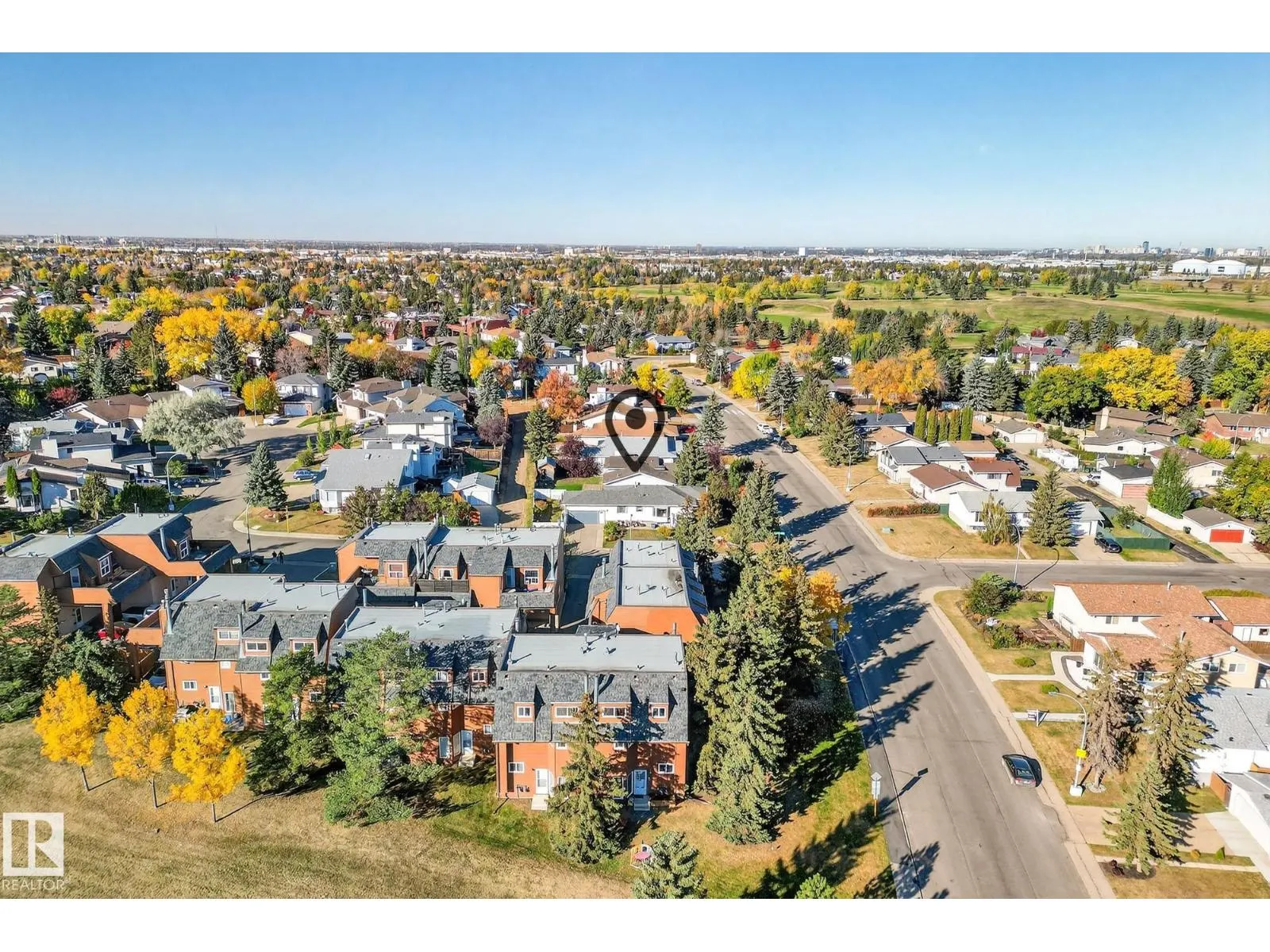 6039 40 AV NW