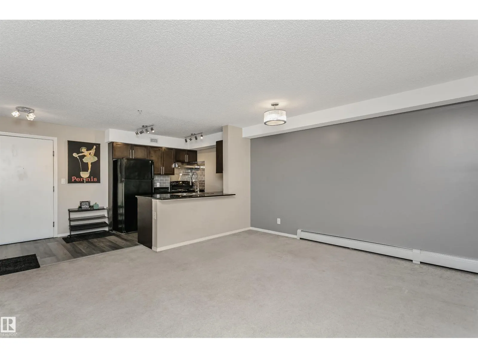 #303 11820 22 AV SW