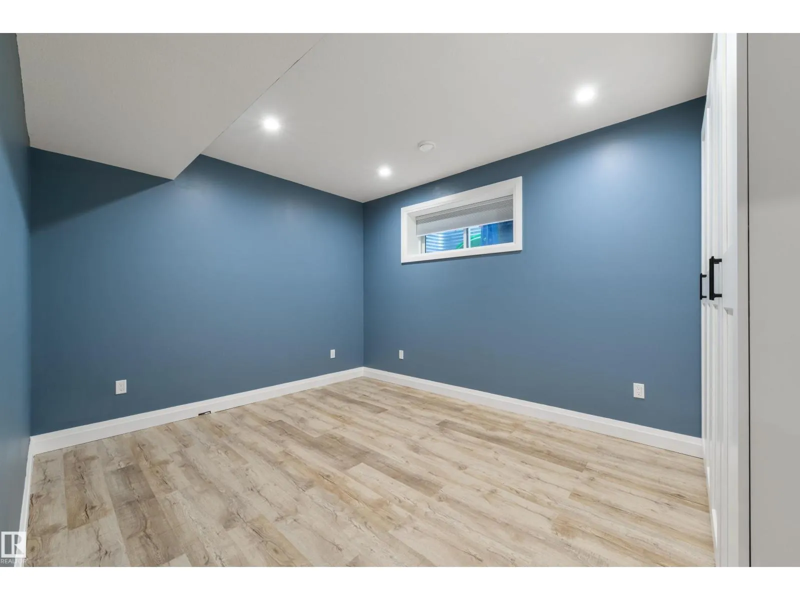 1024 SOUTH CREEK WD