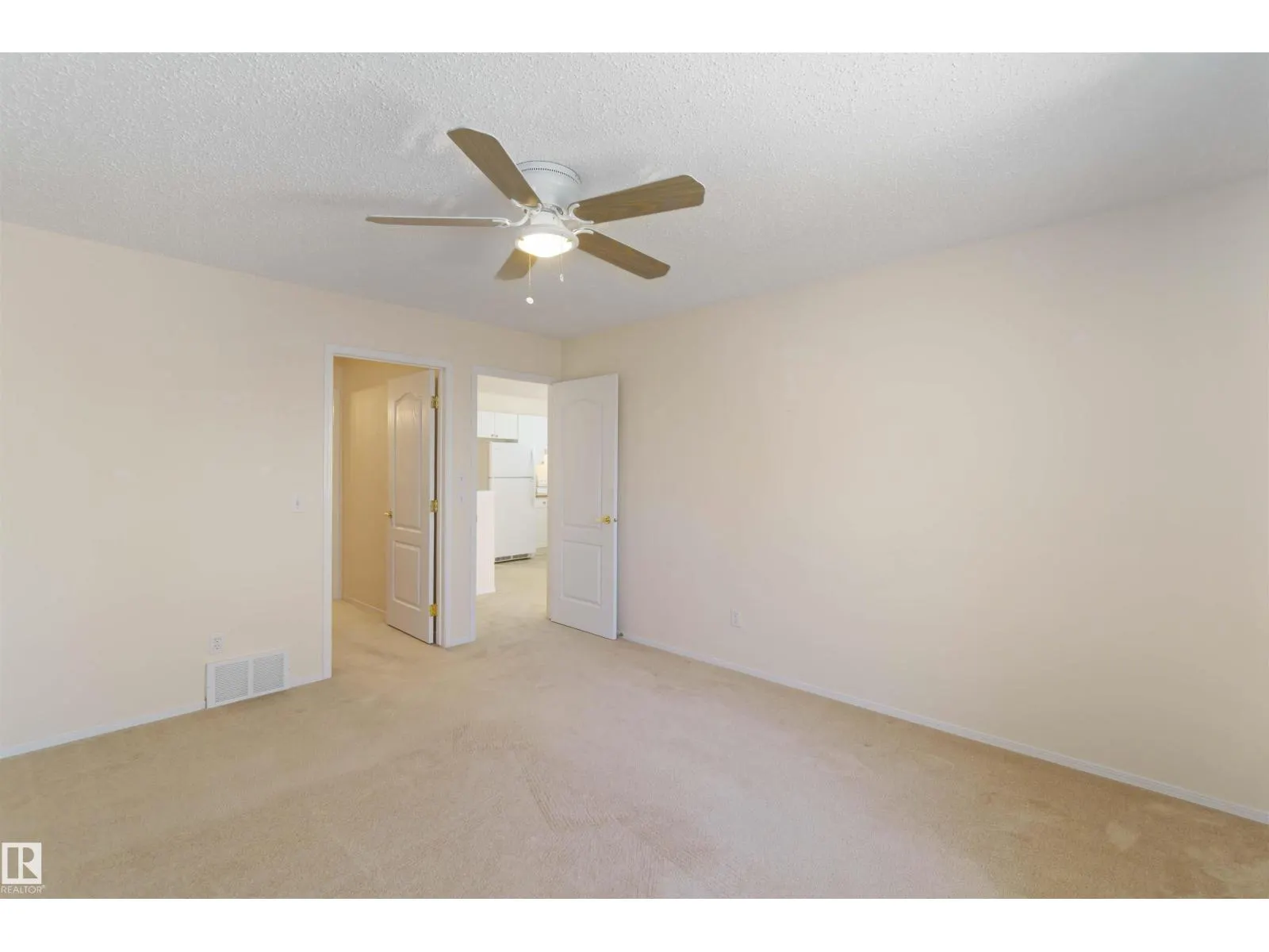 #1 14428 Miller BV NW